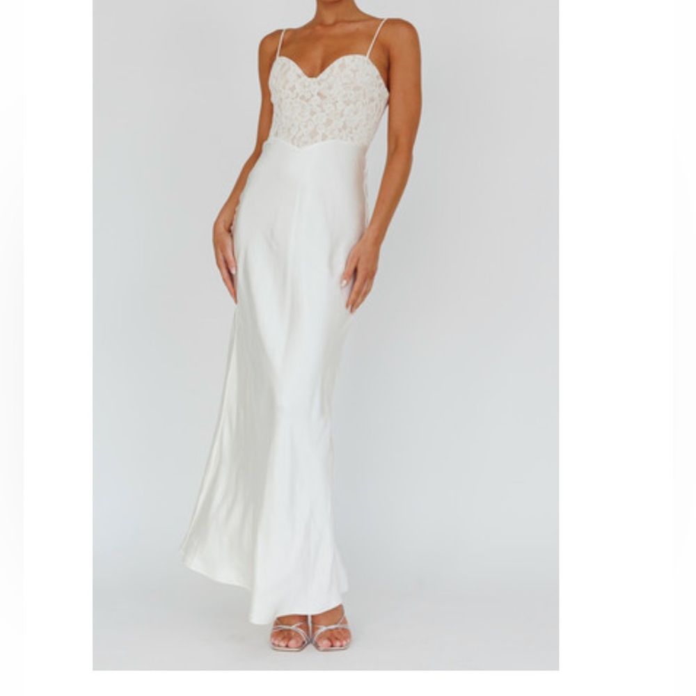 Penelope Maxi Dress - Ivory size Medium